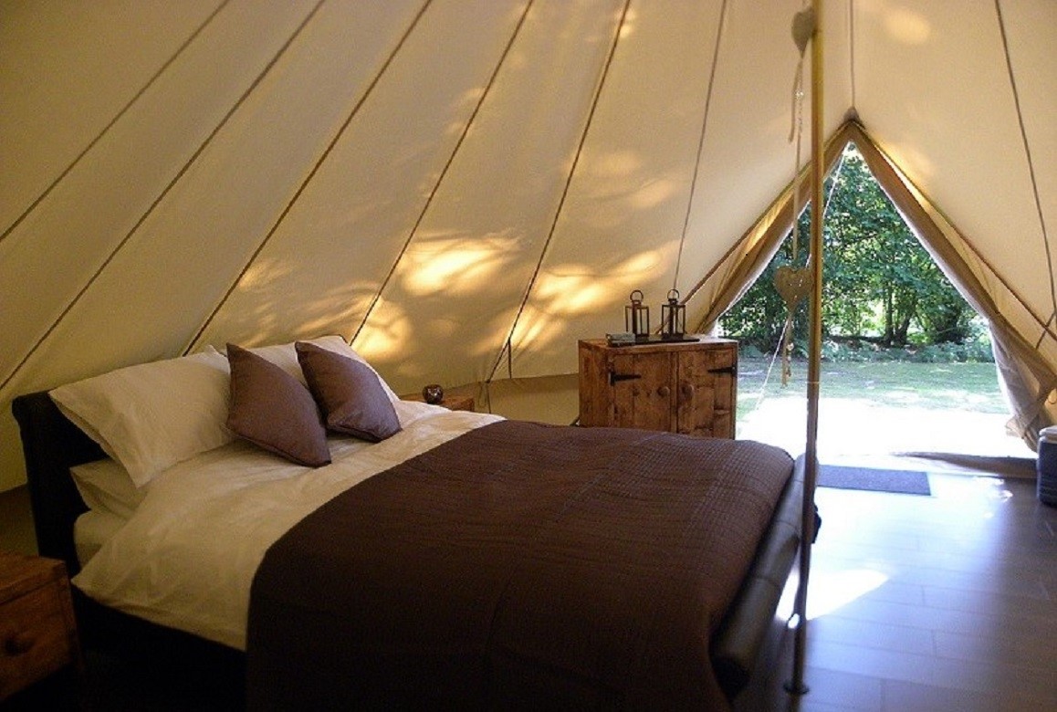 Five star glamping