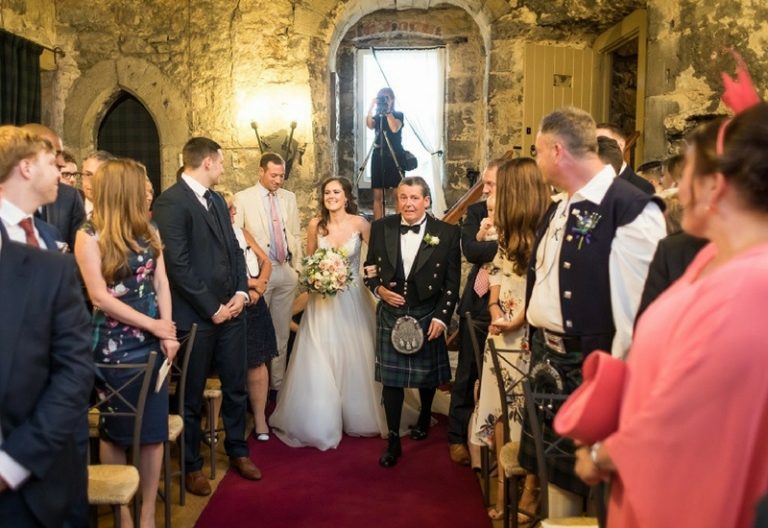 Real Wedding: Samantha & Oliver, August 2017 - Dundas Castle